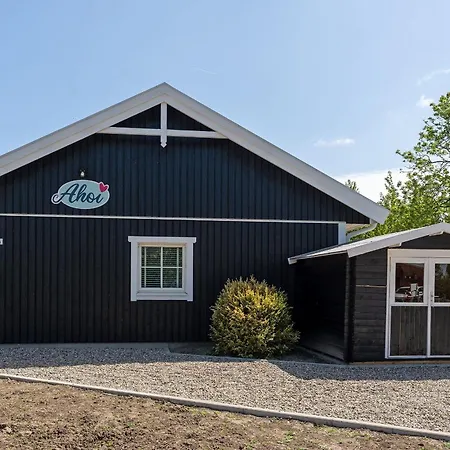 Holiday home Ahoi Luv